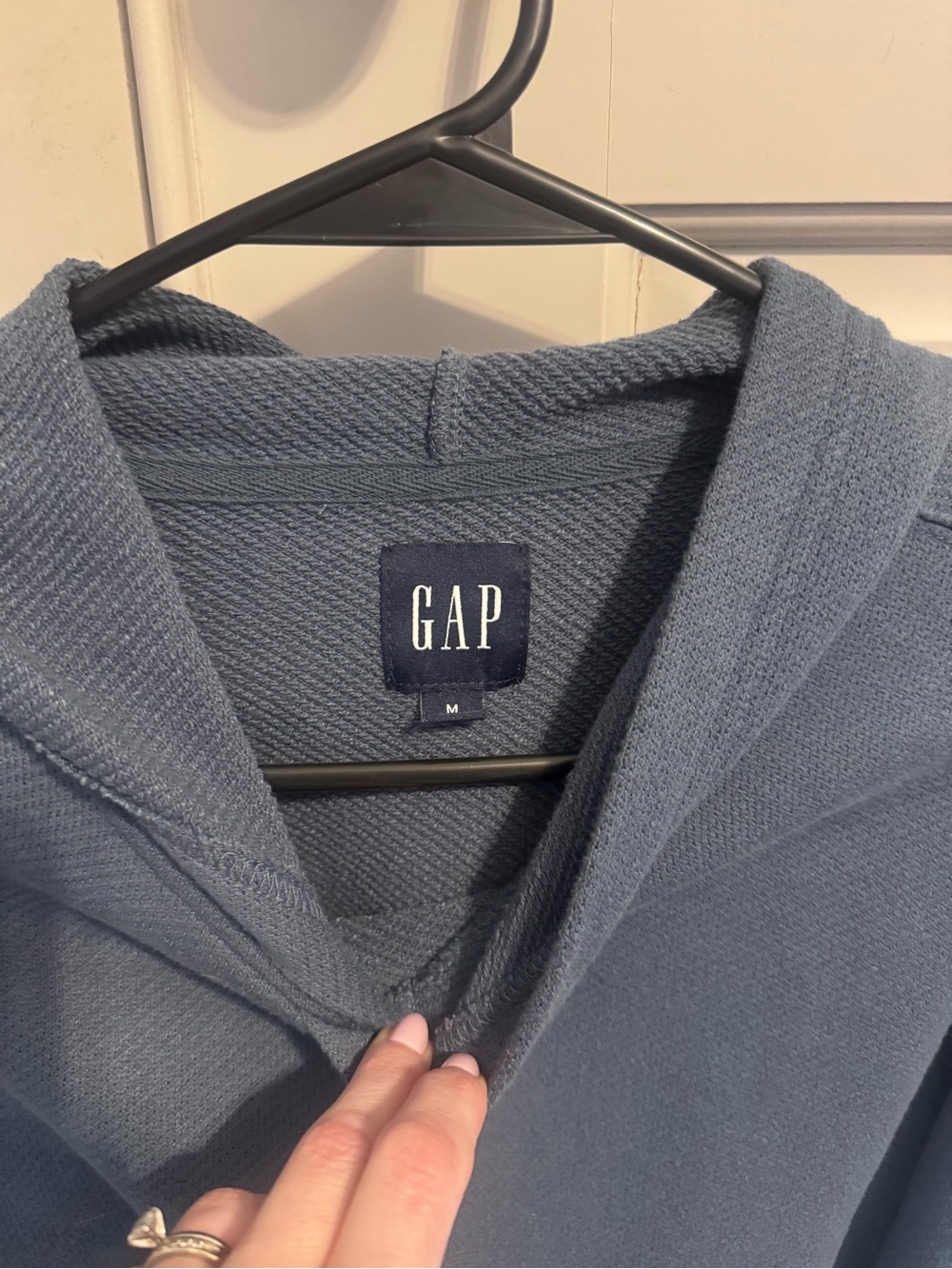 GAP Men's Medium Slate Blue Hooded Sweatshirt, NWOT - Picture 4 of 5